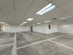 Peninsula Plaza (D6), Office #581149541